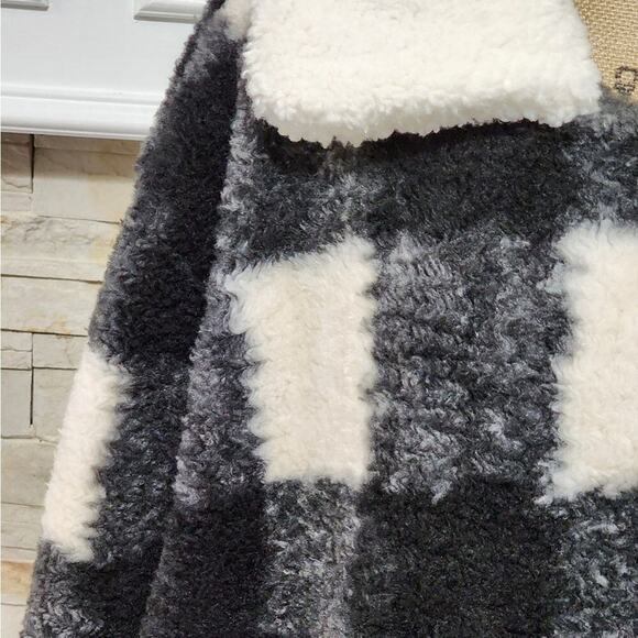 C&C California black and white Buffalo windowpane plaid teddy coat jacket plus 2 - Picture 5 of 9